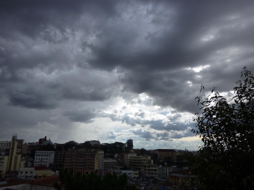 calme avant tempete tana.JPG