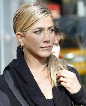 Aniston.jpg