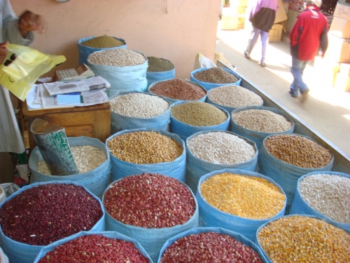 distribution de riz,funky town,madagascar,pokanel